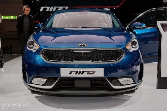 На наступний рік KIA запланувала презентацію електричного паркетника Niro