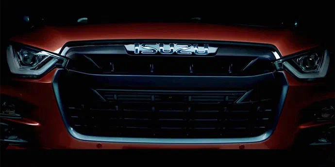 На відео показаний новенький пікап Isuzu D-Max