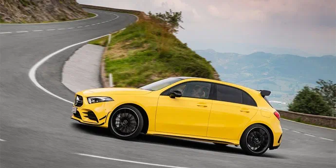 Найпотужніший Mercedes A-Class показав на відео свій дрифт