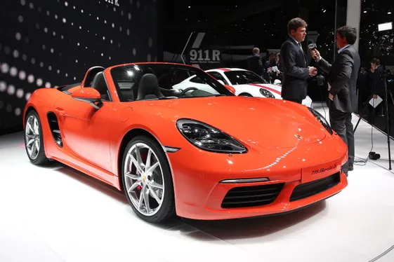 Найбільш «дешевий» родстер від Porsche дебютував у Женеві