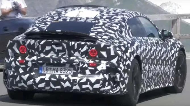 Mercedes-AMG готує електричну сенсацію: седан GT XX EV майже готовий до дебюту