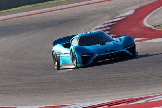 Безпілотник з Китаю зміг встановити рекорд траси Формули-1