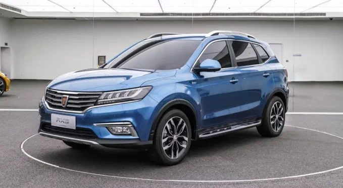 Паркетник Roewe RX5 з'явиться у продажу в серпні