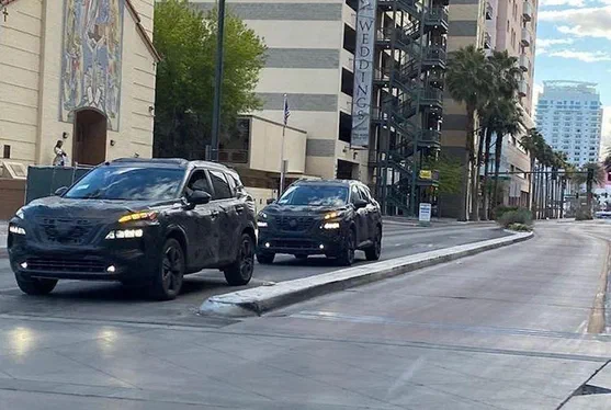 У нового Nissan X-Trail з'являться 2-рівневі світлодіодні фари