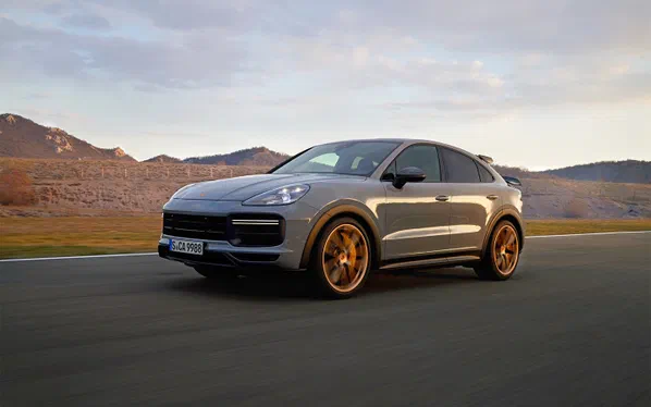 Porsche презентувала найбільш швидкий SUV у всьому світі