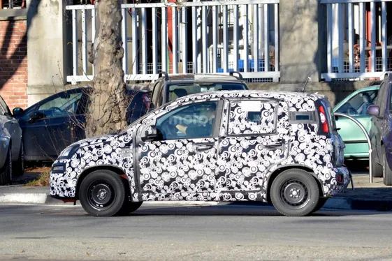 Fiat: папарацці «піймали» нову «Панду»