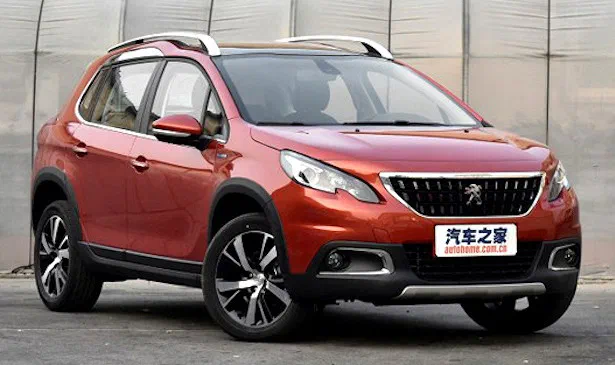Кросовер Peugeot 2008 в оновленому виконанні надійшов у продаж