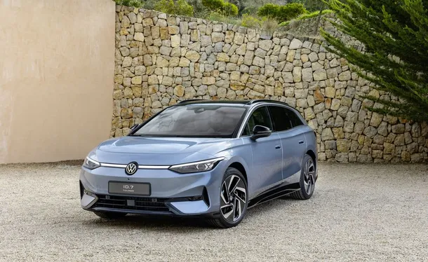 Volkswagen представляє елегантний електричний універсал ID.7 Tourer