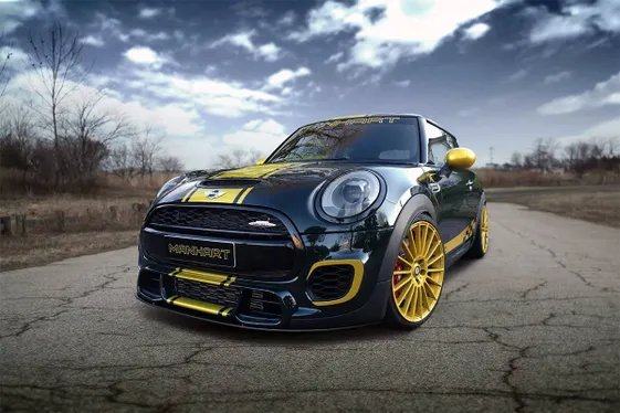 Хетчбек Mini Cooper JCW став потужнішим