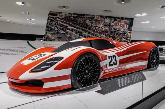 У Porsche з'явиться гіперкар з двигуном від боліда Формули-1