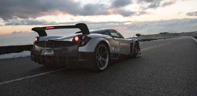 У Пеббл-Біч компанія Pagani покаже родстер Huayra