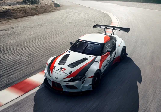 Відродженому Toyota Supra прибрали «механіку»