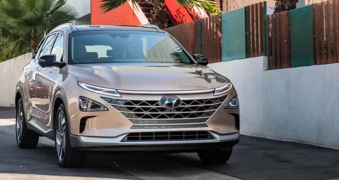 Hyundai Nexo відкликають через загрозу витоку водневого газу