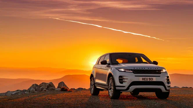 Range Rover Evoque 2020 – найобговорюваніша машина тижня (ФОТО/ВІДЕО)