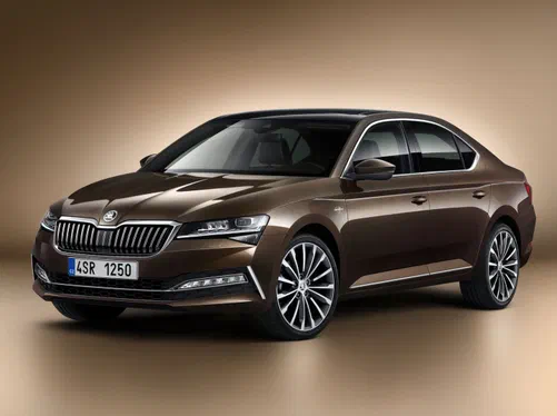 Офіційно оновилося сімейство Skoda Superb