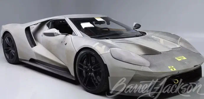 Ford виставляє на аукціон унікальний прототип GT, створений для розробки суперкара