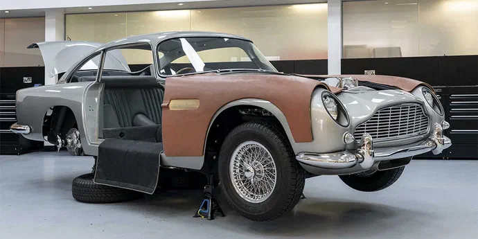 Aston Martin зайнялася випуском автомобіля Джеймса Бонда
