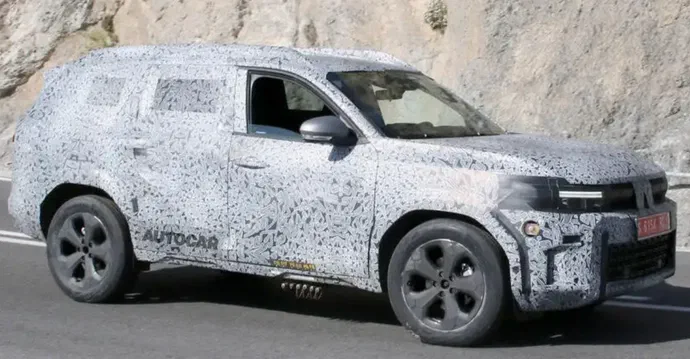 Dacia Bigster: погляд на надійний сімейний позашляховик вартістю до 40 тисяч євро