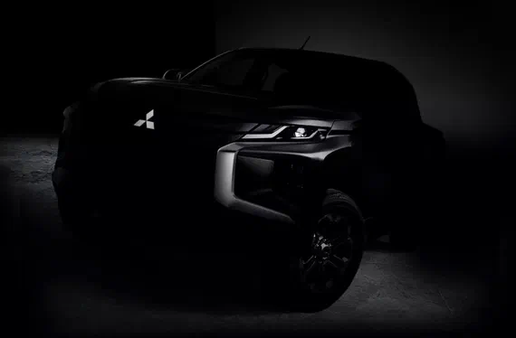 Оновлений Mitsubishi L200: є перший малюнок новинки