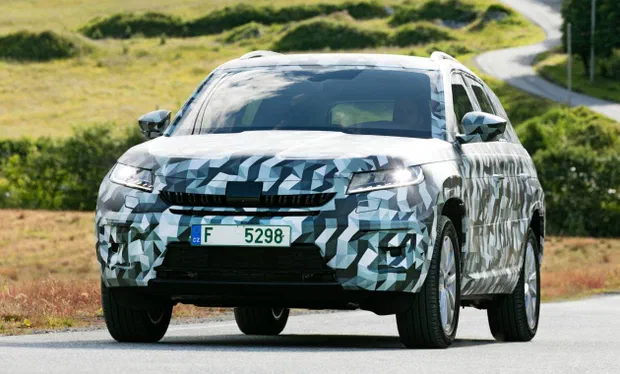 Захований кросовер Skoda Kodiaq з'явився на офіційних знімках та відео