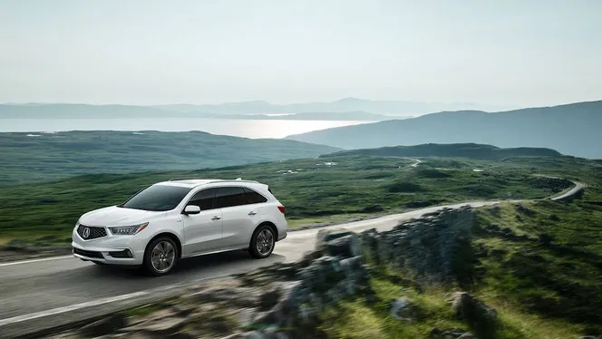 Acura MDX став гібридом