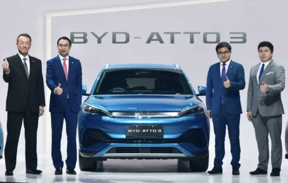 BYD вперше випередила Toyota за продажами електромобілів у Японії