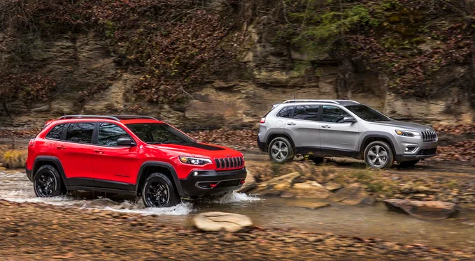 Оновлений Jeep Cherokee отримав новенький двигун