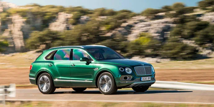 Bentley розповіла про свої майбутні паркетники