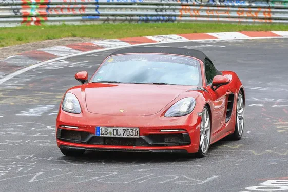 Найшвидший Porsche 718 Boxster був зафіксований без захисного кожуха
