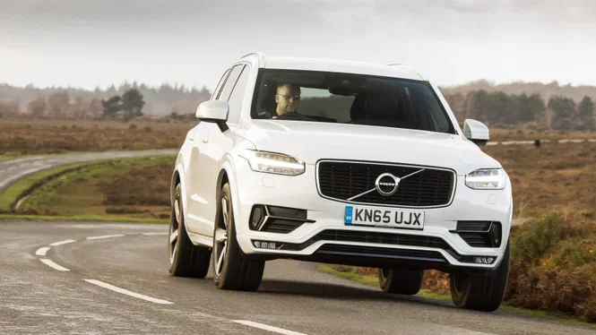 Volvo прискореними темпами збільшує продажі у всьому світі