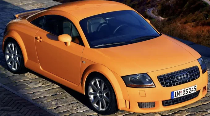 Audi готує новий електроспорткар: дебют у вересні 2025 року