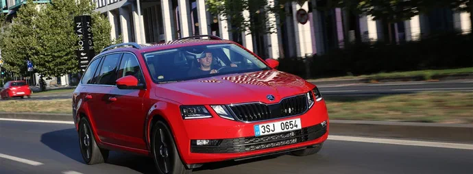Двопаливна Skoda Octavia отримала більш потужний двигун