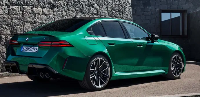 BMW обурені тим, що M5 називають "товстуном"