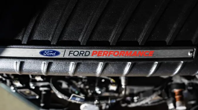 Ford Megazilla 2.0: 7.3-літровий V8, що перевищує 1000 кінських сил