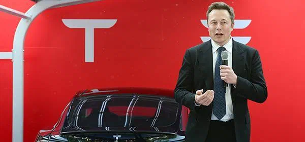 Все про оновлену систему автопілота Tesla