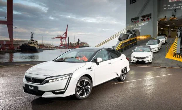 Водневі Honda серії Clarity Fuel Cell приїхали в Європу
