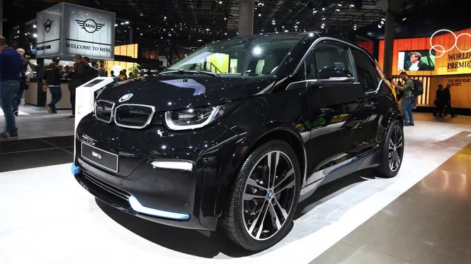 Франкфуртське мотор-шоу: дебютував BMW i3s