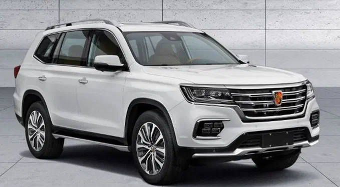 Позашляховик Roewe RX8 розсекречено на новому фото