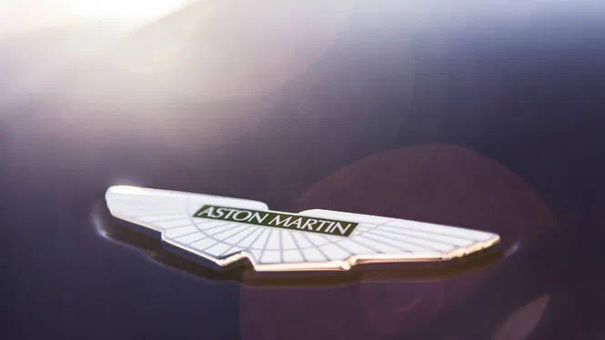 Компанія Aston Martin запатентувала назву новенького авто