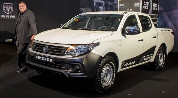 Пікапу Mitsubishi L200 надали американський вигляд
