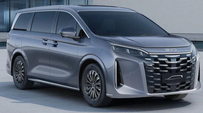 BYD протистоїть Lexus LM з новим розкішним MPV для Європи