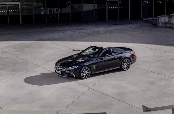 Родстеру Mercedes-Benz SL надали розкішну версію