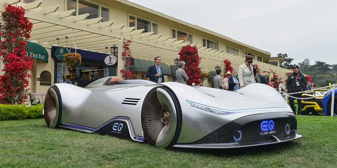 Mercedes-Benz показав у Пеббл-Біч 738-сильний електромобіль (ВІДЕО)