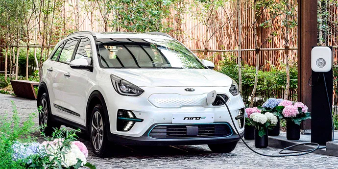 Електричному кросоверу Kia озвучили дату прем'єри для Європи