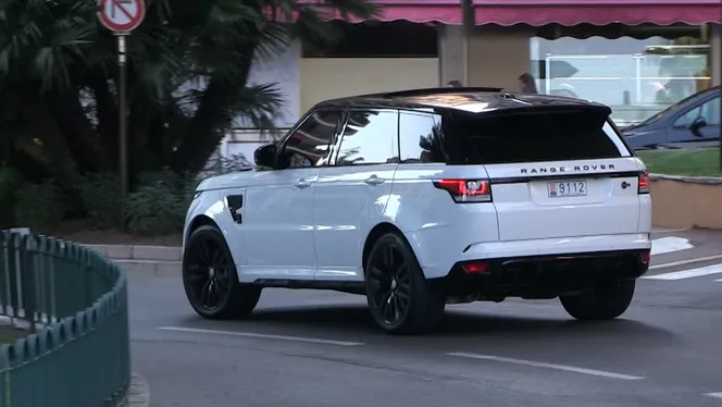 Рестайлінговому позашляховику Range Rover Sport SVR підготовлений 576-сильний двигун