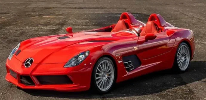 Колекціонер віддав 3,2 мільйона євро за унікальний Mercedes SLR McLaren Stirling Moss Speedster