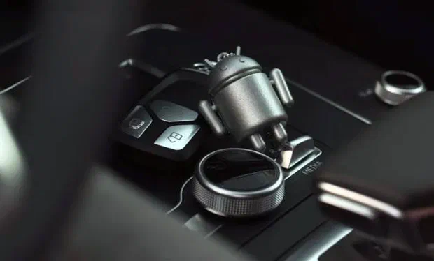 Audi Q5: є перший відеотізер новинки