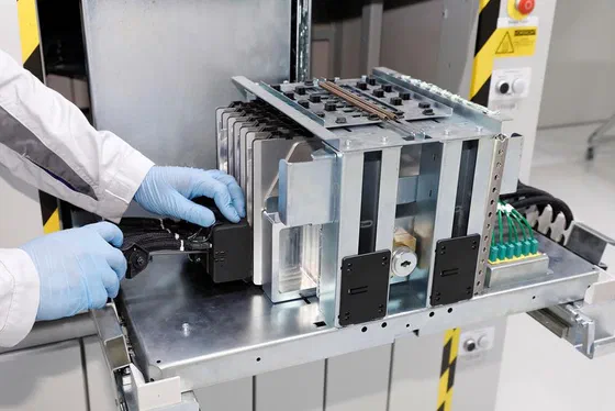 Volkswagen запускає виробництво акумуляторів на електрокари