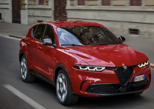 2025 Alfa Romeo Tonale: Нова бензинова версія на $10 000 доступніша за гібрид PHEV
