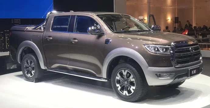 Новий розкішний пікап Great Wall оснастили двоколірним салоном